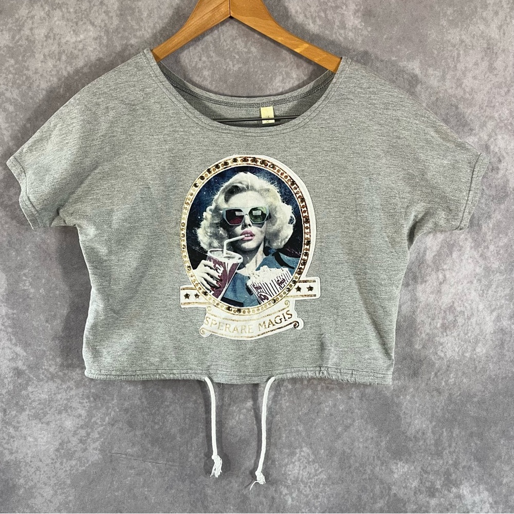 Unbranded Graphic Crop Top Women XL Gray Marilyn Monroe 3D Glasses Sequin Accent